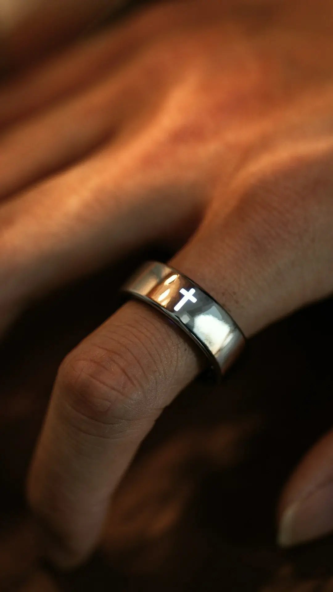 Close-up of an Elah Ring
